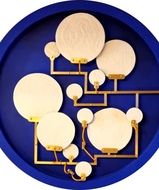 Full view of the Mater Nostra luminous sculpture in ultramarine blue.